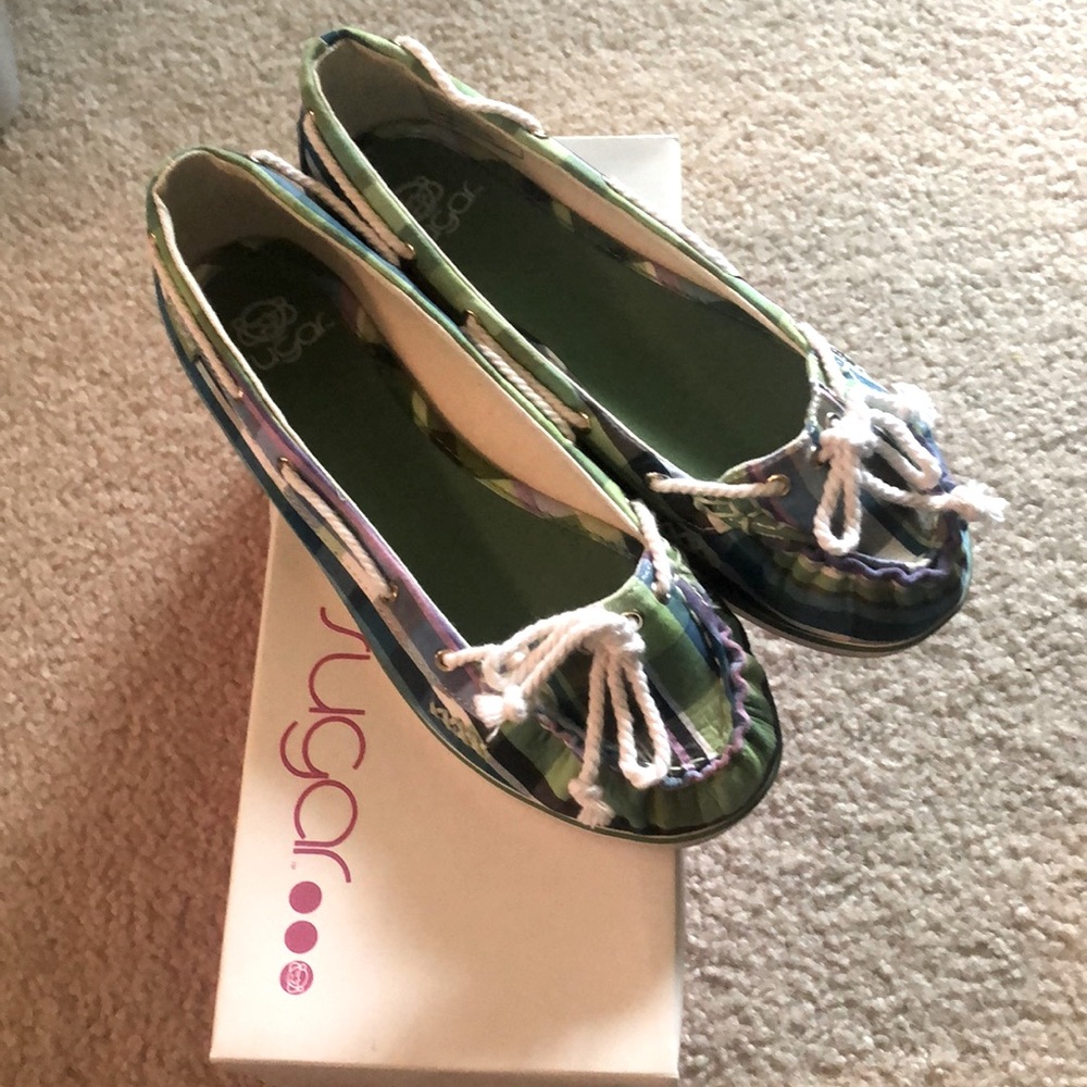 Women's Sugar Plaid Boat Shoes - Size 6 1/2